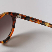 Load image into Gallery viewer, Monokel Eyewear Barstow Sunglasses
